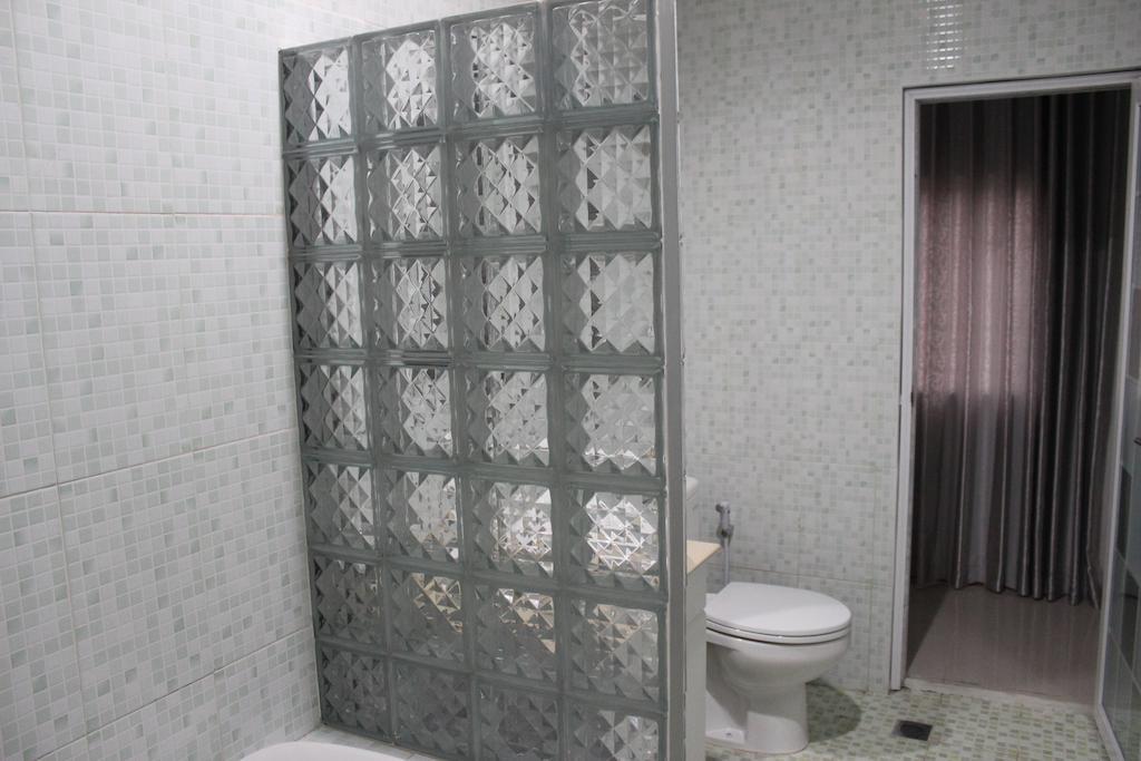 Rene Hotel Yogyakarta Habitación foto